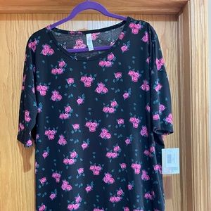Lularoe Irma Tunic size Large